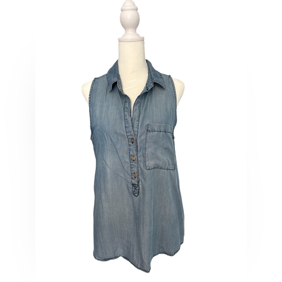 Velvet Heart Blue Chambray Denim Top - Picture 1 of 7